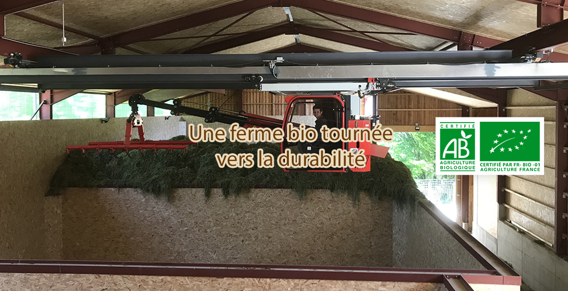 LA FERME DES CHARMES